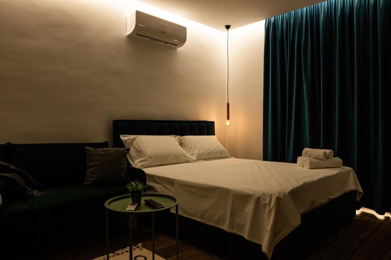 Tranquil Studio In Tirana Exterior photo